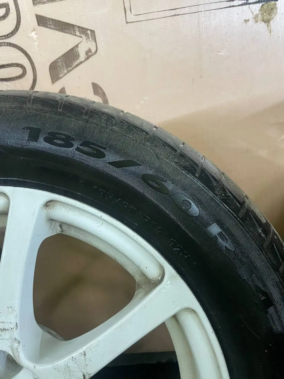 Колеса на ВАЗ Р14 с резиной Pirelli - Колесные диски и резина (Запчасти) в Волжск