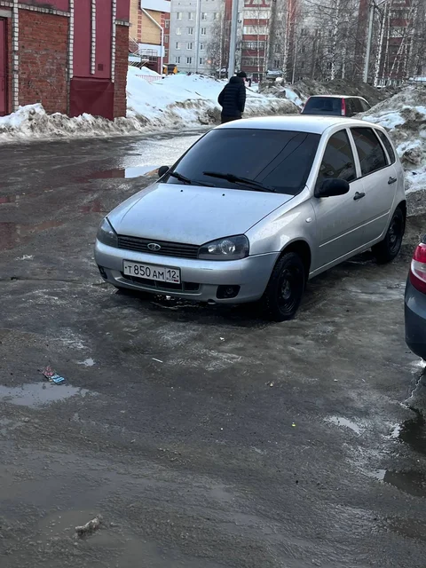 Продажа автомобиля Lada Kalina 2007 года - Легковой автомобиль в Йошкар-Ола