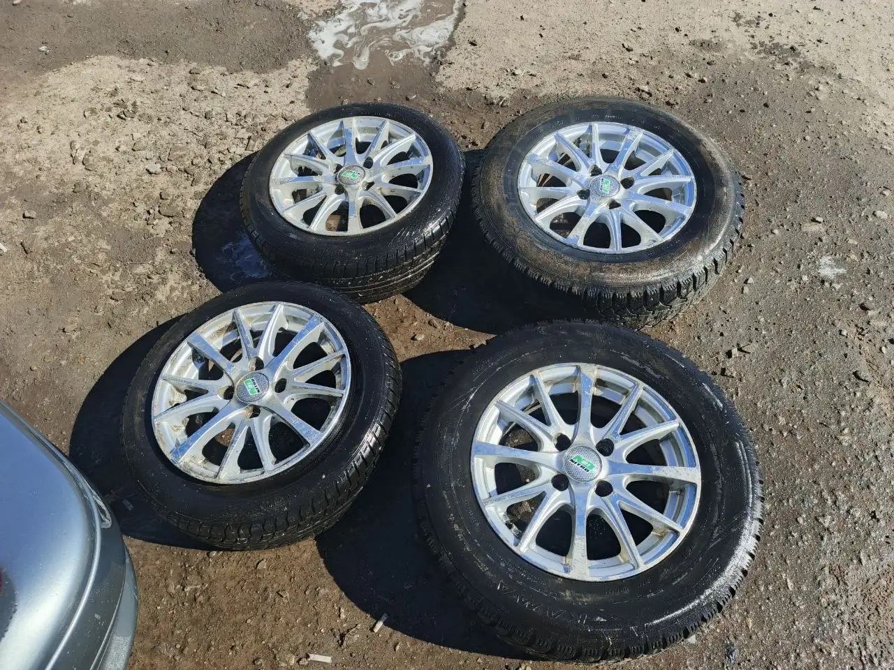 Продам комплект колёс R13 - Колёса и шины (Авто) в Йошкар-Ола