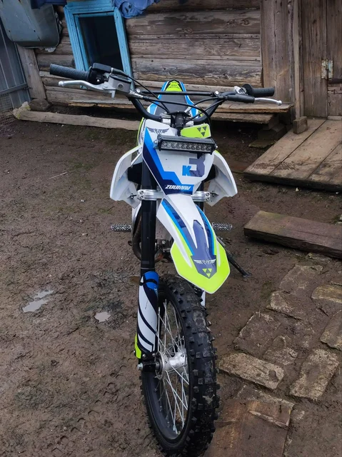 Мотоцикл 150 куб, 15 л/с, ПТС отсутствует - Мотоциклы в Неизвестно