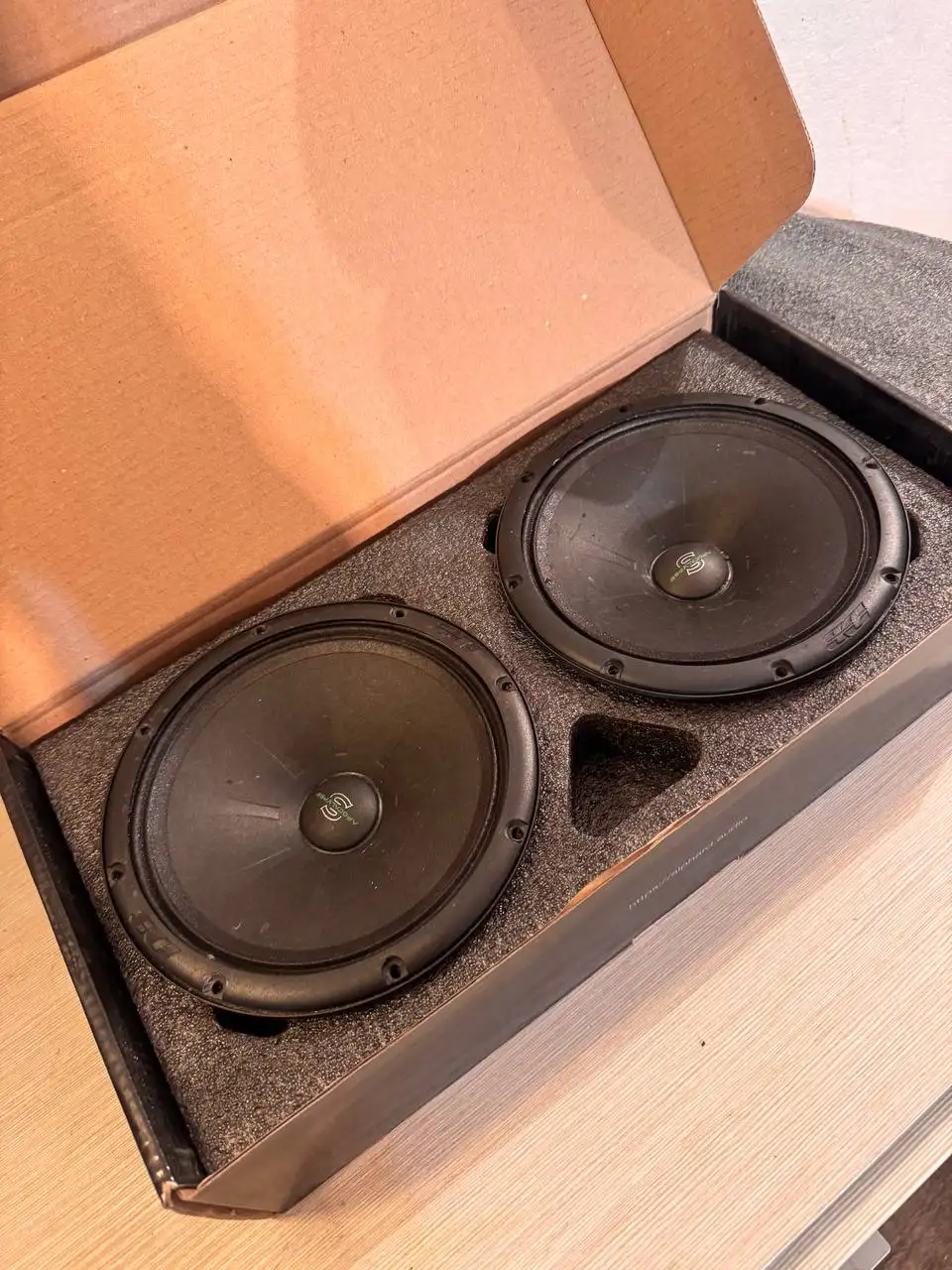 Продам гитары Apocalypse Sylvester AP-M61SE - Музыкальные инструменты (Хобби и отдых) в Йошкар-Ола