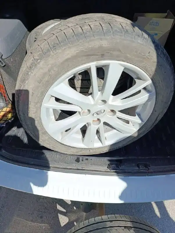 Продаю колеса на ВАЗ 135/55 R15 - Шины и диски (Авто) в Йошкар-Ола