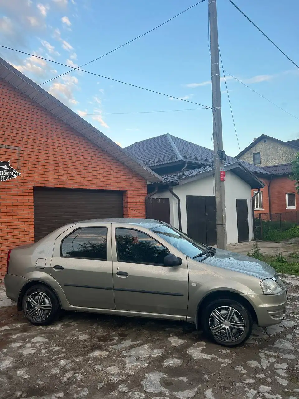 Рено Логан 2010 - Легковые автомобили (Авто) в Йошкар-Ола