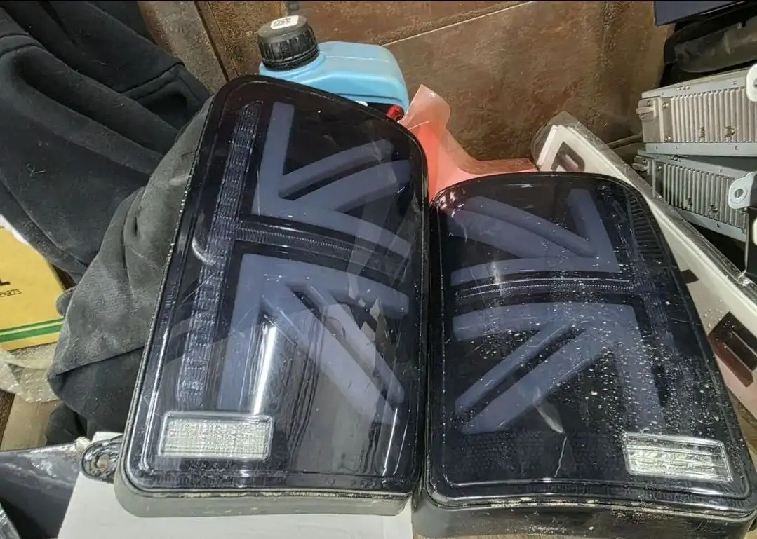 Продам комплект обвеса и задние фонари на Ниву - Запчасти и аксессуары (Авто) в Йошкар-Ола