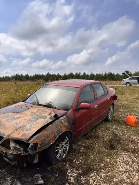 Nissan Primera P11 1996 на запчасти после пожара - Автомобили в Йошкар-Ола
