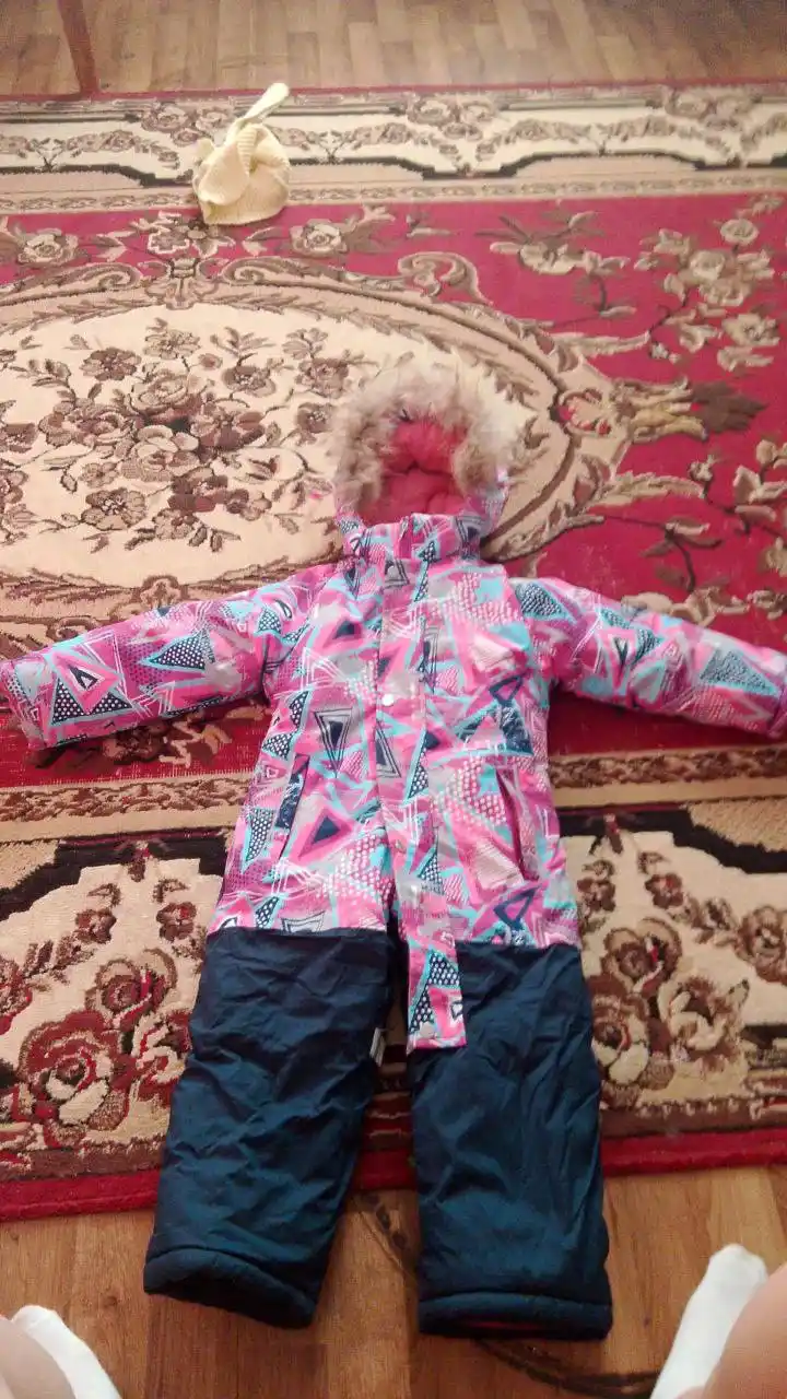 Продам зимнюю одежду