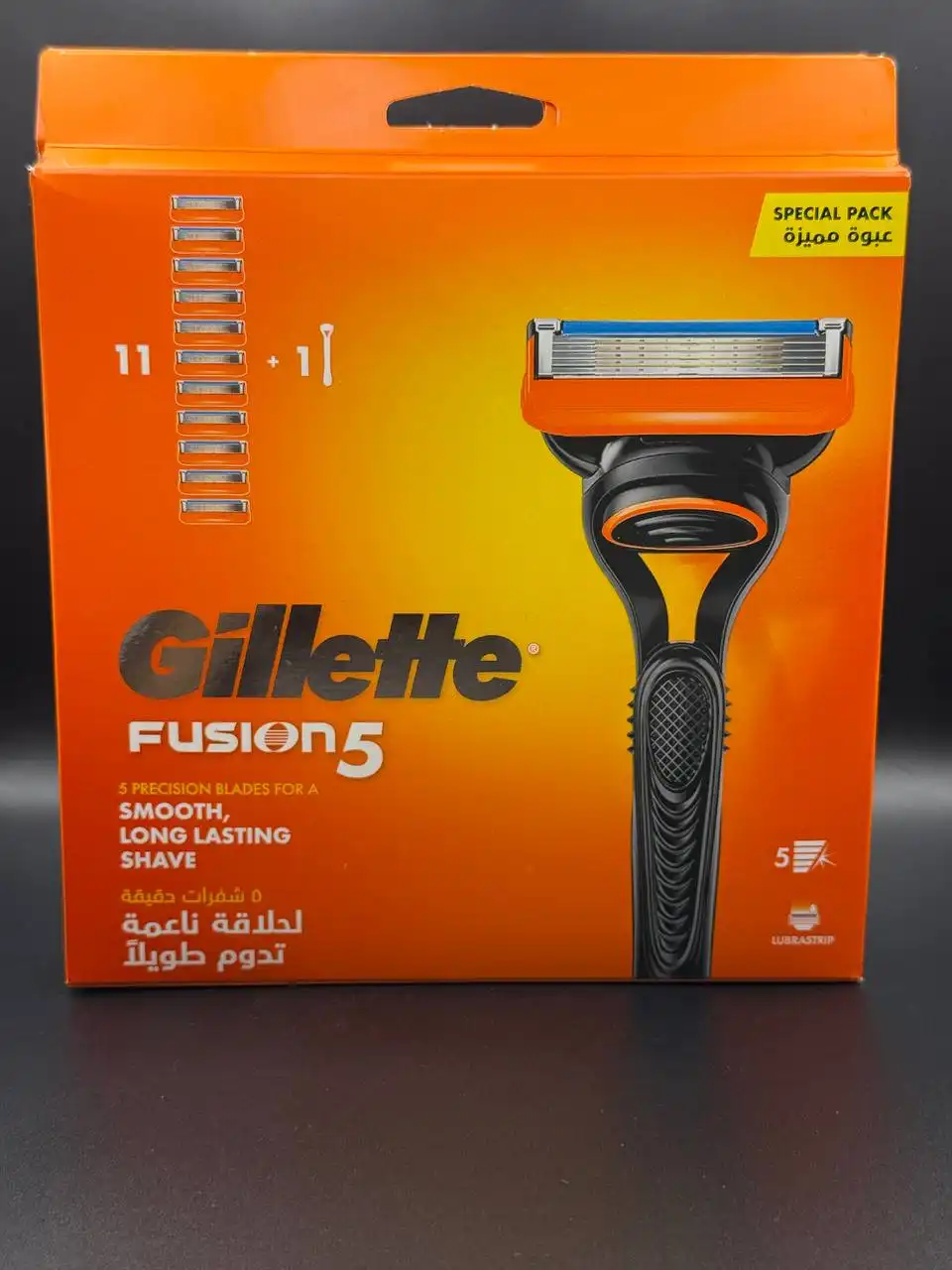 Наборы Gillette для ухода с оригинальными станками и кассетами