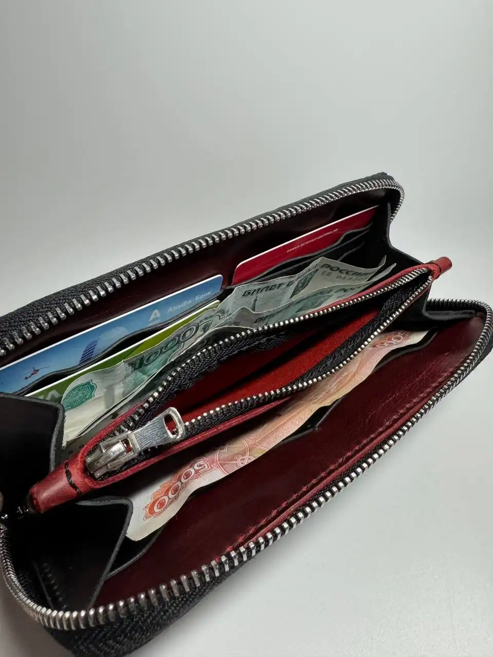 Изделия из натуральной кожи ручной работы