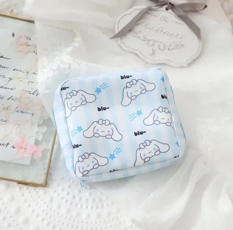 Маленькая косметичка Синаморолл - Одежда в Москва