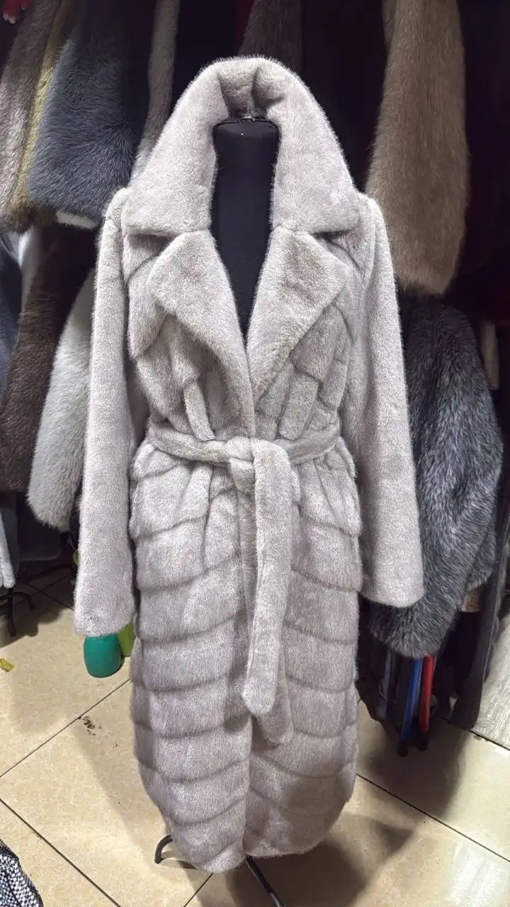 Предновогодние скидки на шубы, дублёнки и куртки