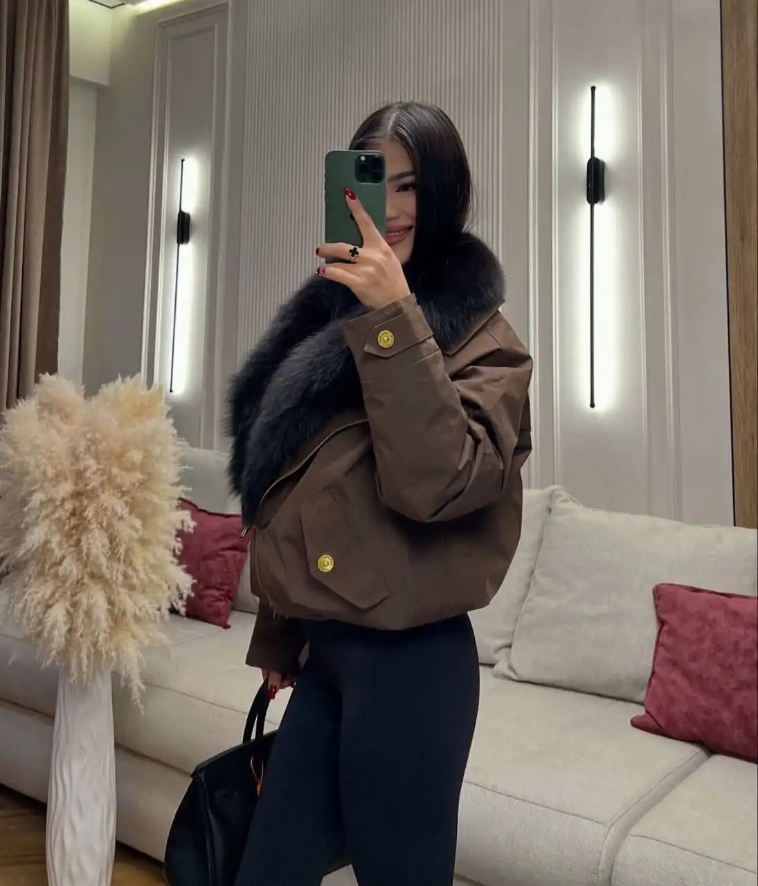 Предновогодние скидки на шубы, дублёнки и куртки