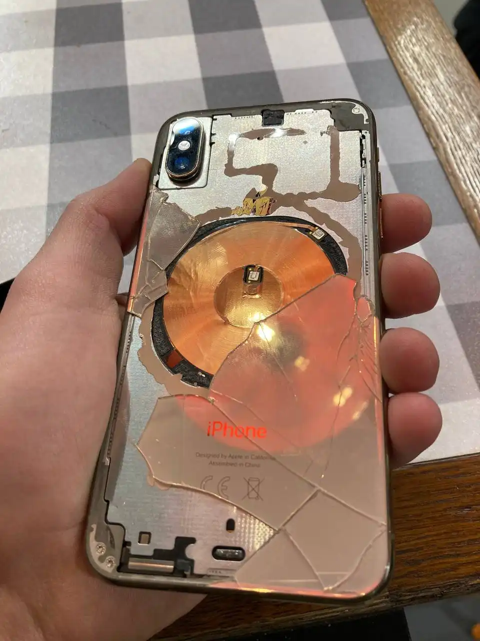 iPhone XS 64гб с дефектами