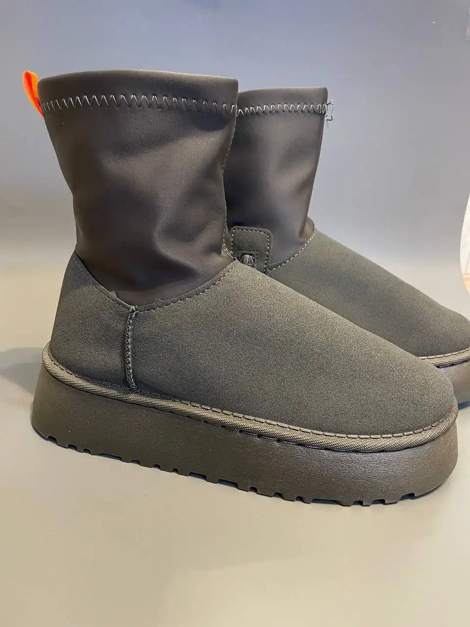 Зимние угги-полусапожки с мехом