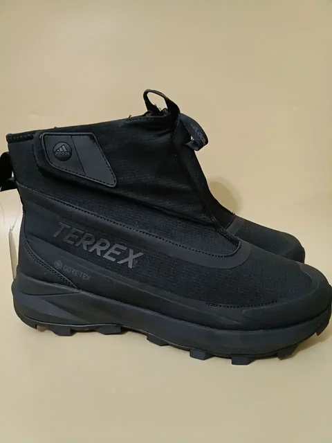 Зимние кроссовки Adidas Terrex GORE-TEX - Одежда в Москва