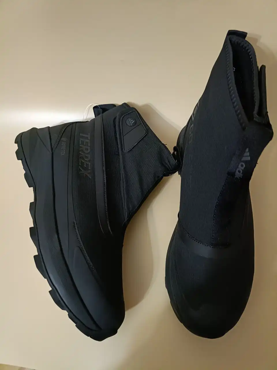 Зимние кроссовки Adidas Terrex GORE-TEX