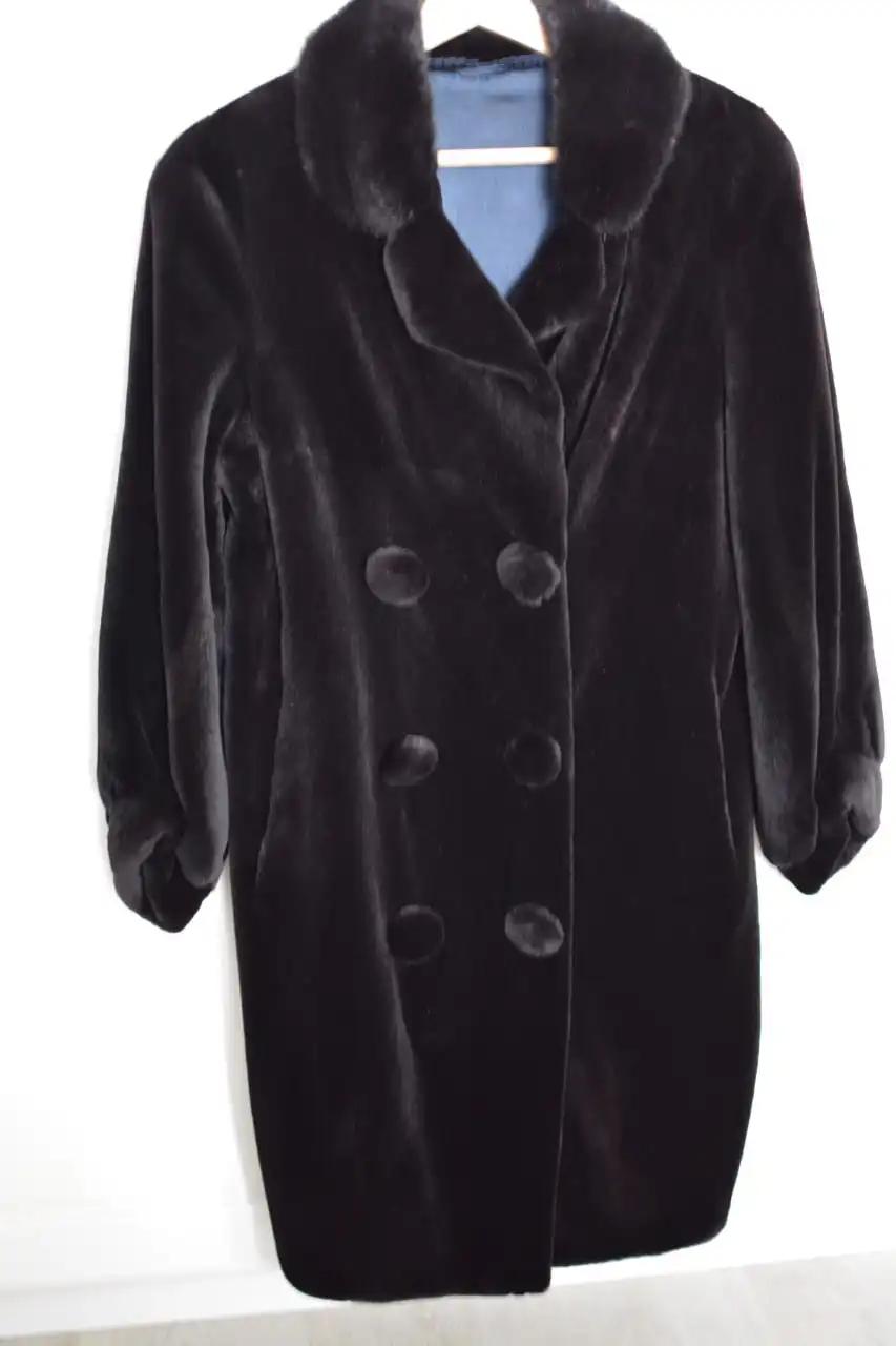 Норковая шуба Mustela Vision черный размер 42 - Верхняя одежда (Одежда) в Москва