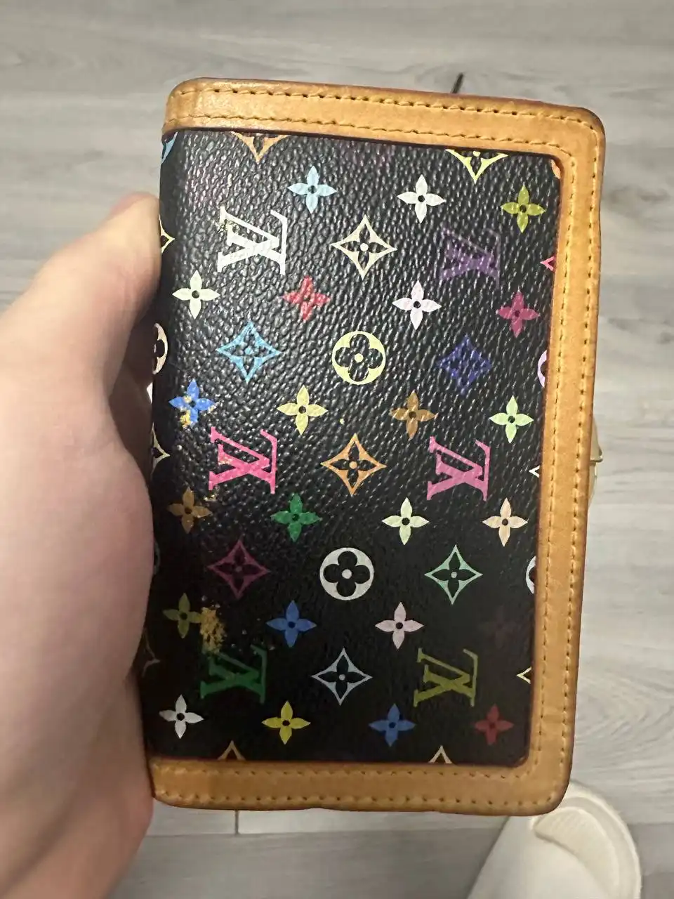 Продам кошелек Louis Vuitton оригинал старая коллекция - Аксессуары (Барахолка) в Москва