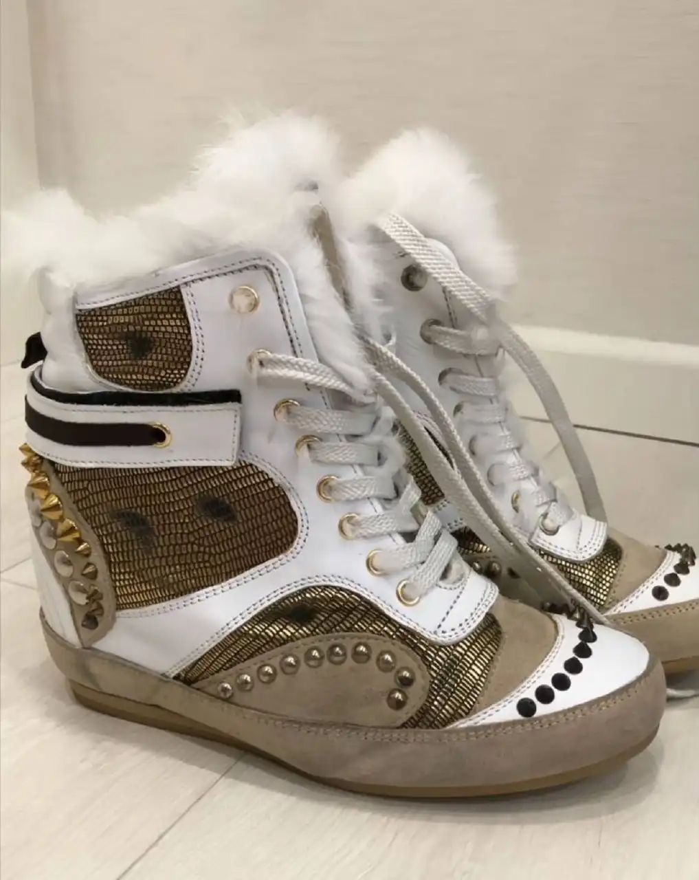 Архивные оригинальные сникерсы Baldan_Shoes с золотыми шипами и мехом Isabel Marant type - Обувь (Одежда) в Москва