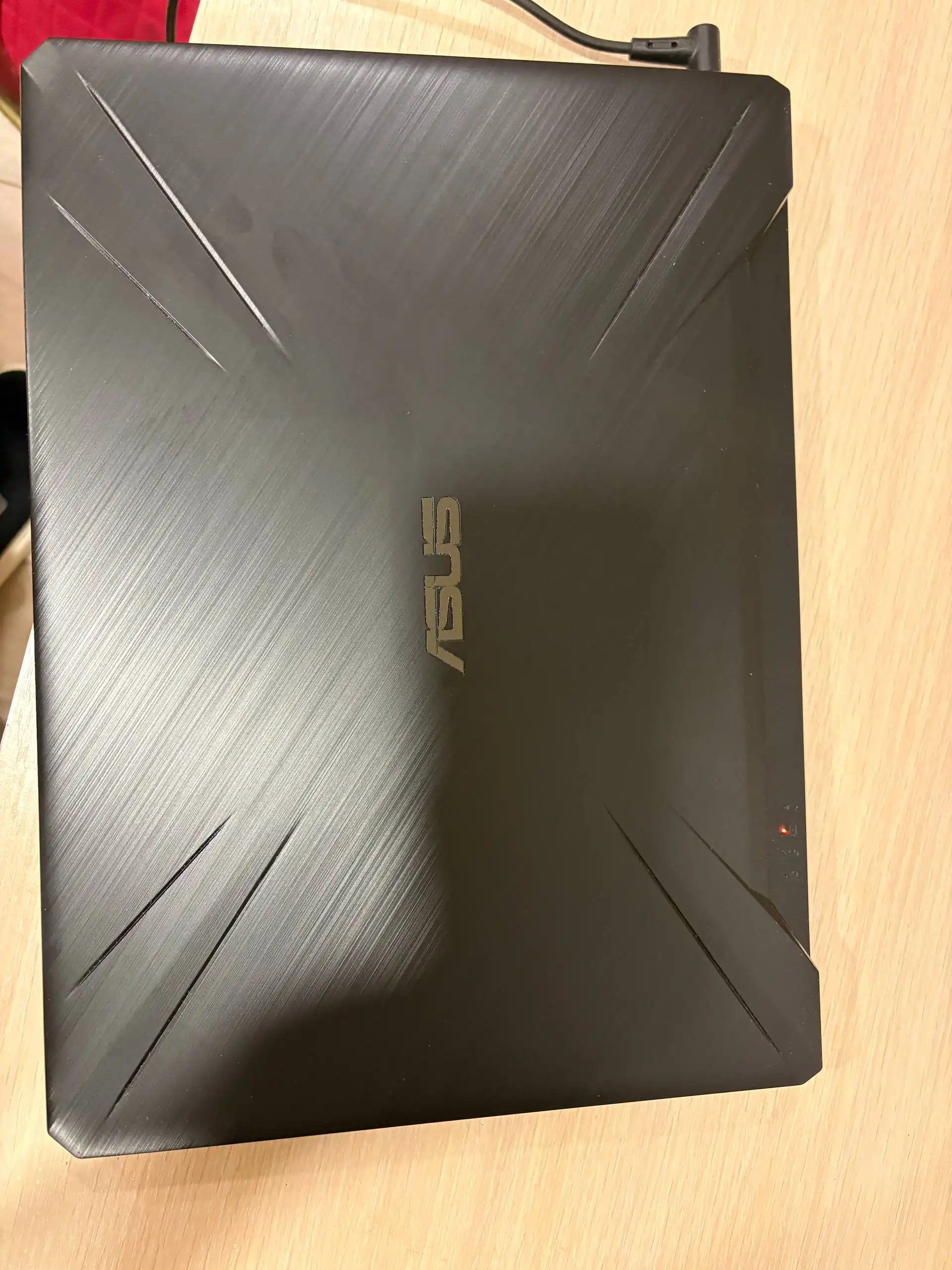Игровой ноутбук Asus FX505DD BQ158T в отличном состоянии - Ноутбуки (Электроника) в Москва