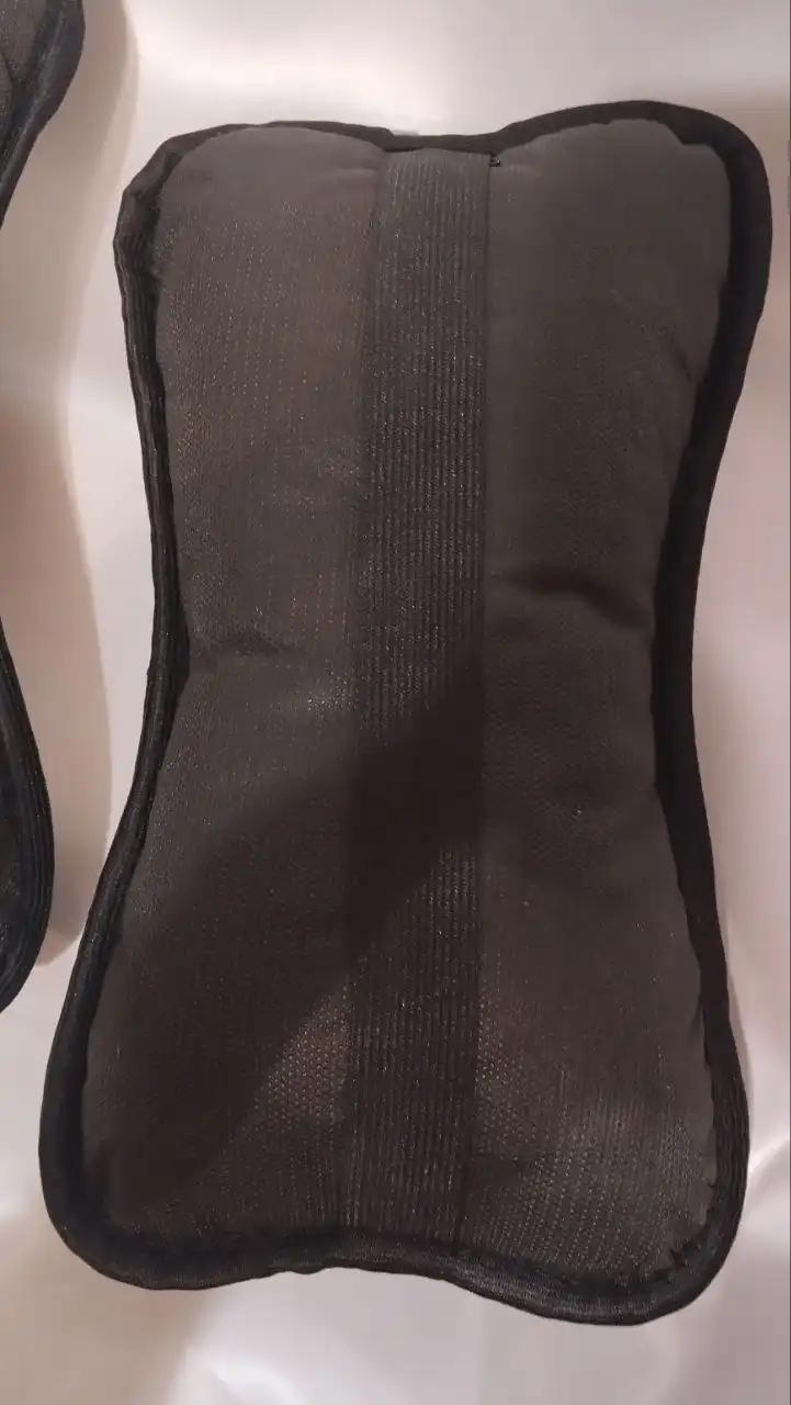 Автомобильные подушки - Автомобильные аксессуары (Запчасти) в Москва