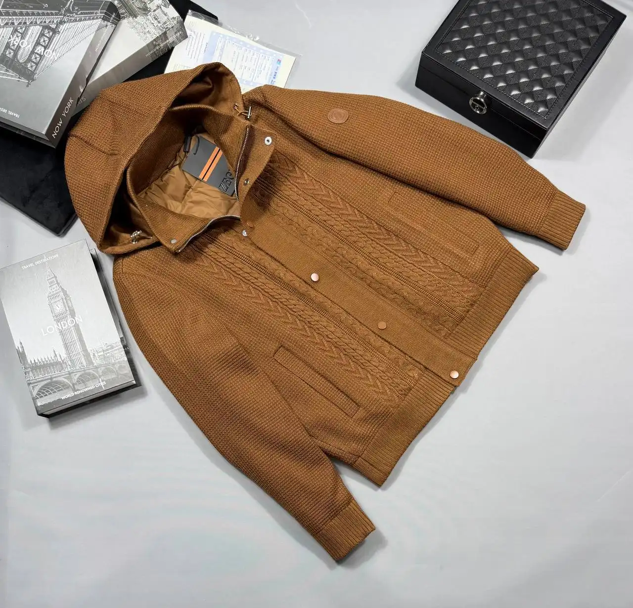 Большой выбор мужской одежды - Мужская одежда (Одежда) в Москва