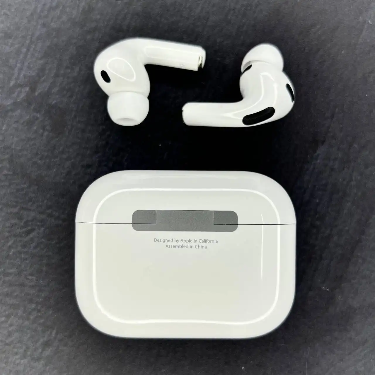 Продажа новых запечатанных наушников Airpods pro 3 - Наушники (Электроника) в Москва