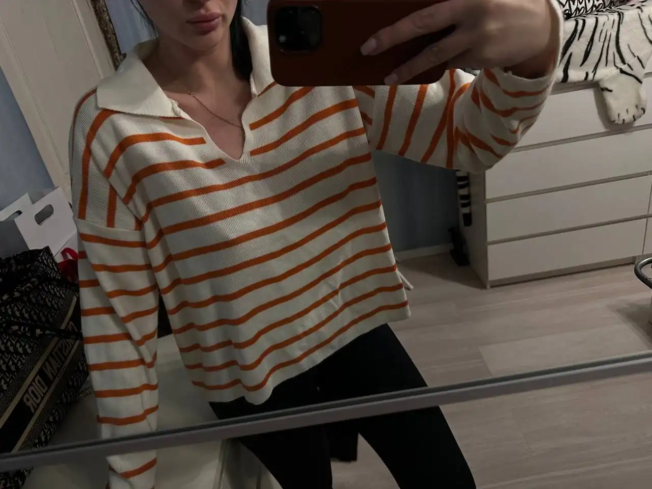 Продажа одежды в хорошем состоянии - Одежда в Москва