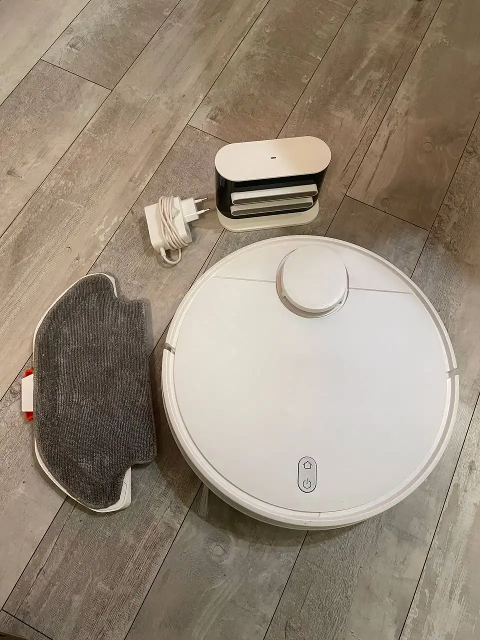 Продажа Xiaomi Robot Vacuum S10 с влажной уборкой - Роботы-пылесосы (Электроника) в Москва