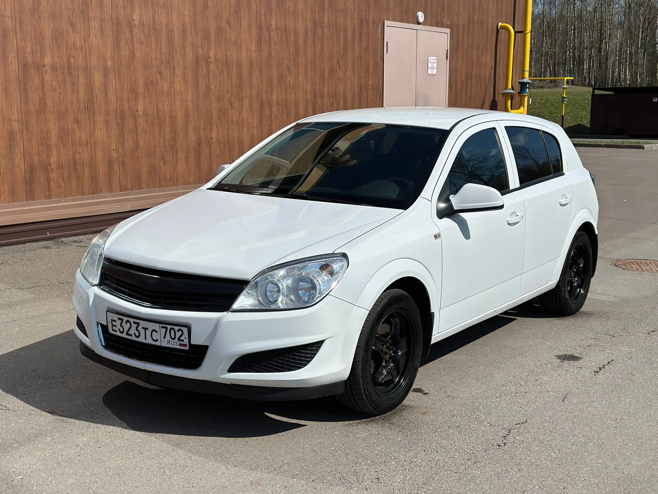 Opel Astra H рестайлинг 2011 - Легковые автомобили (Авто) в Нижнекамск