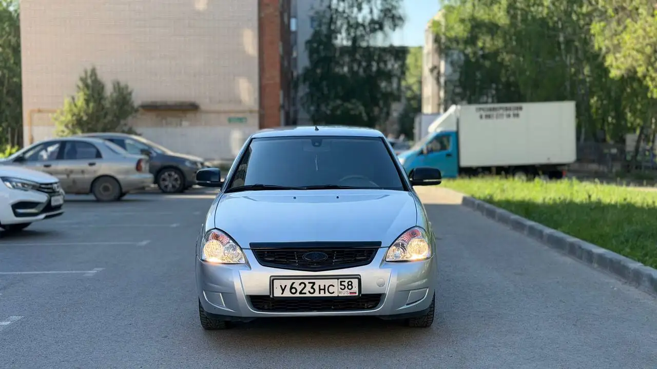 Лада Приора 2010 люкс с кондиционером - Легковые автомобили (Авто) в Зеленодольск