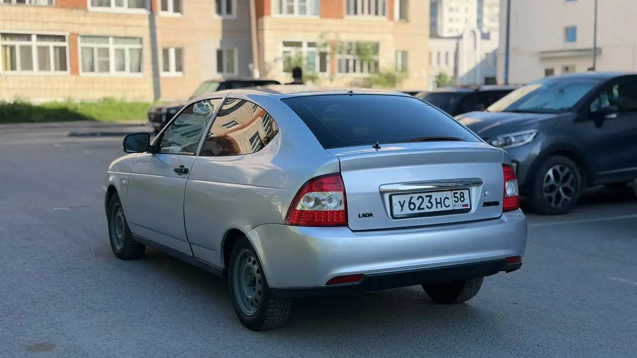 Лада Приора 2010 люкс с кондиционером - Легковые автомобили (Авто) в Зеленодольск