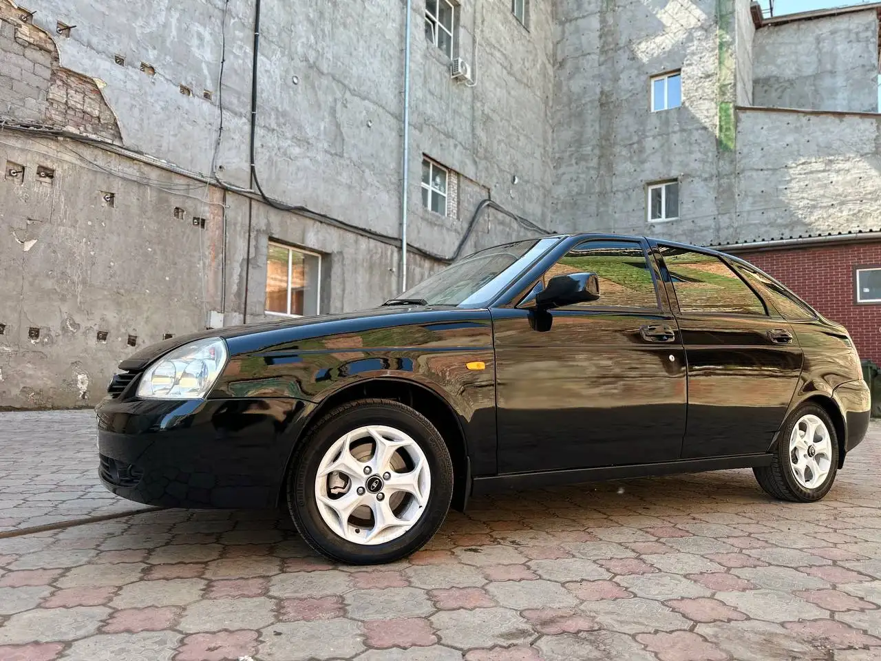 Продам Ладу Приору в отличном состоянии - Легковые автомобили (Авто) в Казань