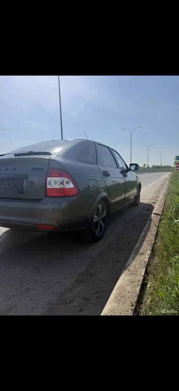 Автомобиль 2014 года - Легковые автомобили (Авто) в Набережные Челны