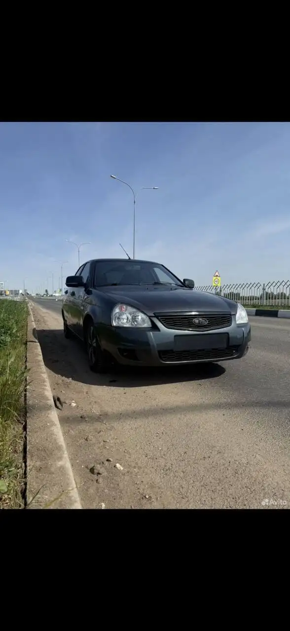 Автомобиль 2014 года - Легковые автомобили (Авто) в Набережные Челны