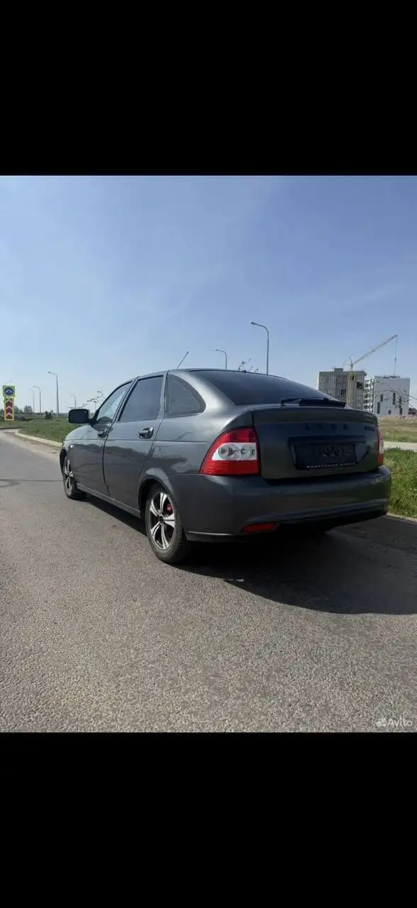 Автомобиль 2014 года - Легковые автомобили (Авто) в Набережные Челны
