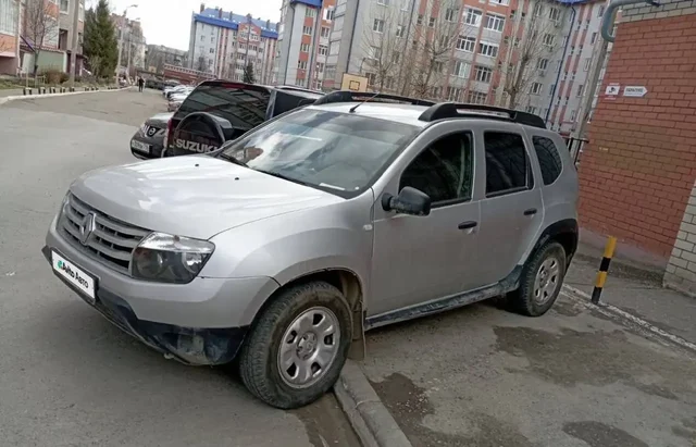 Renault Duster 2013 с пробегом 78 000 км - Шини в Казань