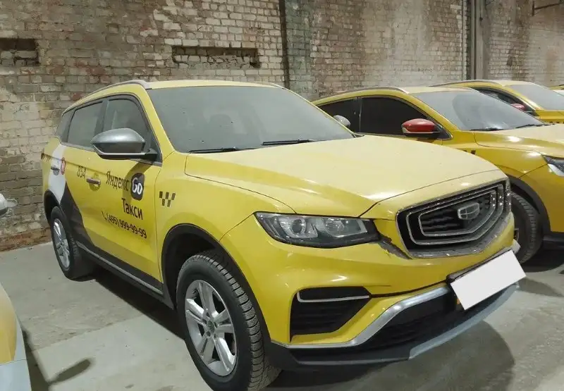 Geely Atlas Pro 1 поколение 2023 - Авто в Орел