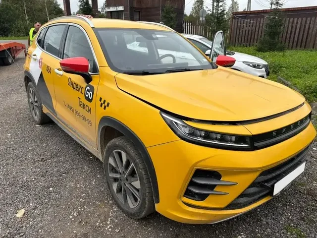 Exeed LX 2023 1.5 CVT - Авто в Москва