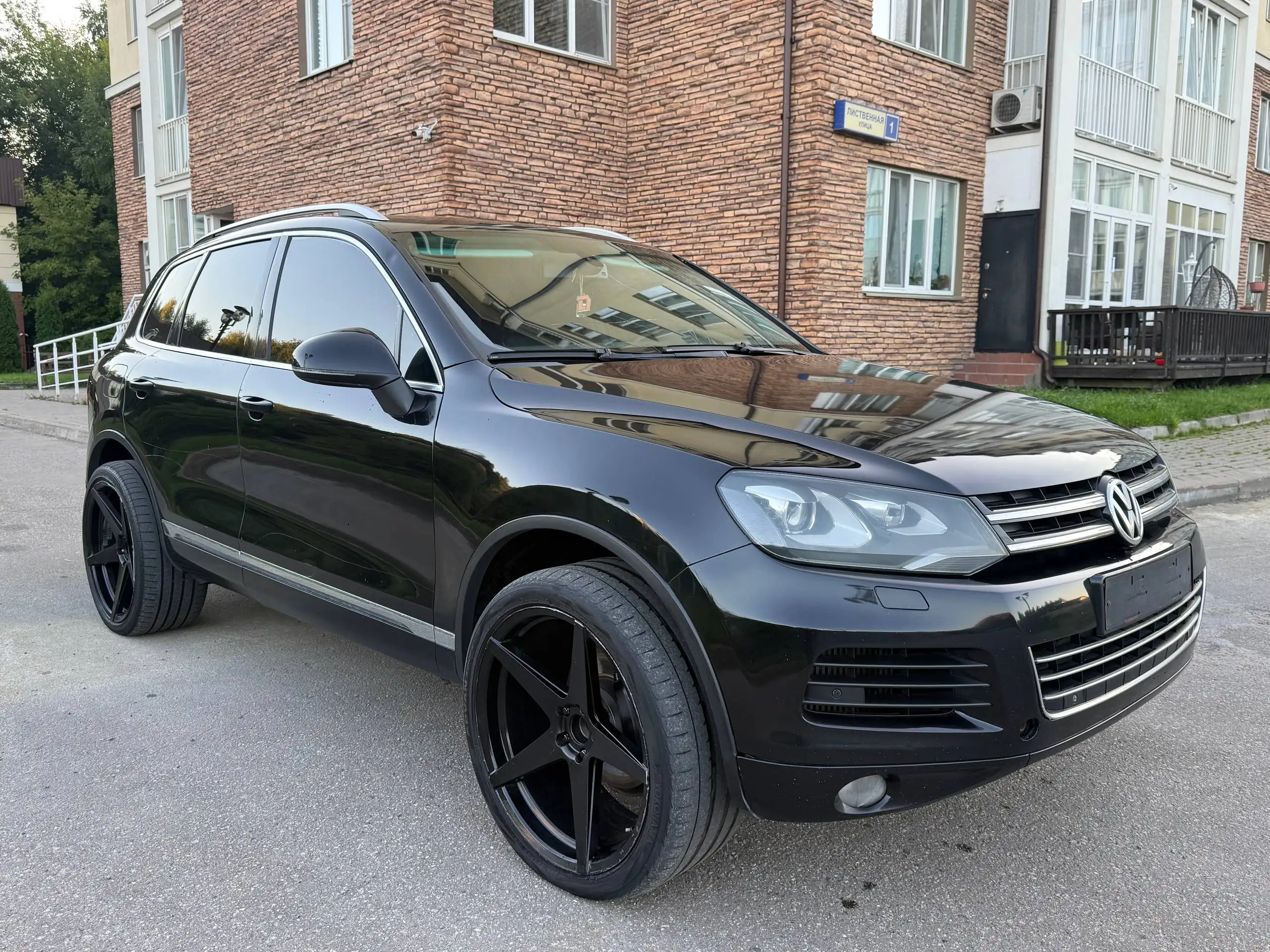 Продажа Volkswagen Touareg NF 2011, 3.0 дизель - Легковые автомобили (Авто) в Москва