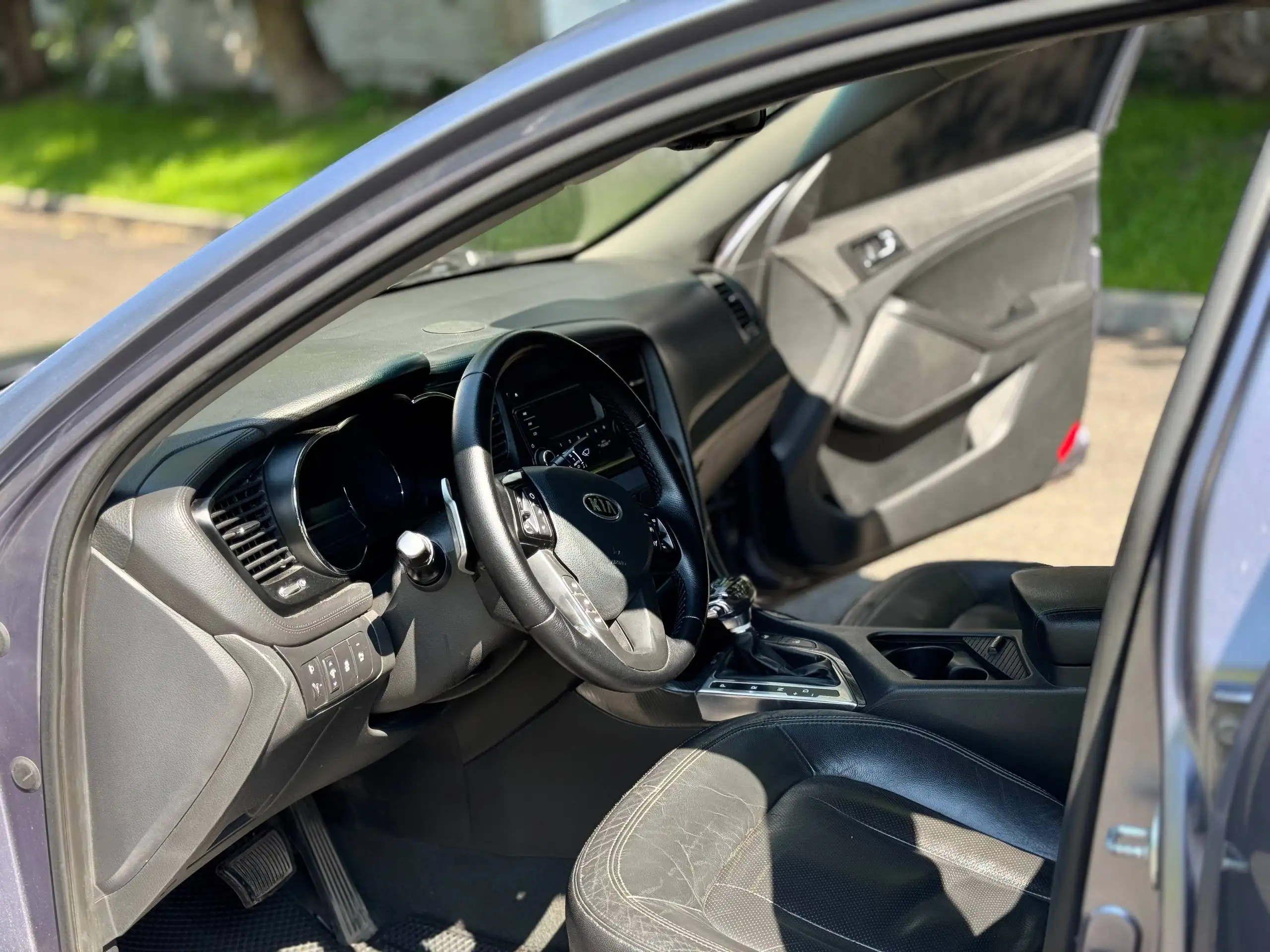 Kia Optima 2012 года в максимальной комплектации - Легковые автомобили (Авто) в Казань