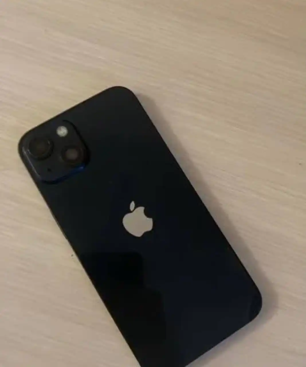 iPhone 13 256 GB темно синий