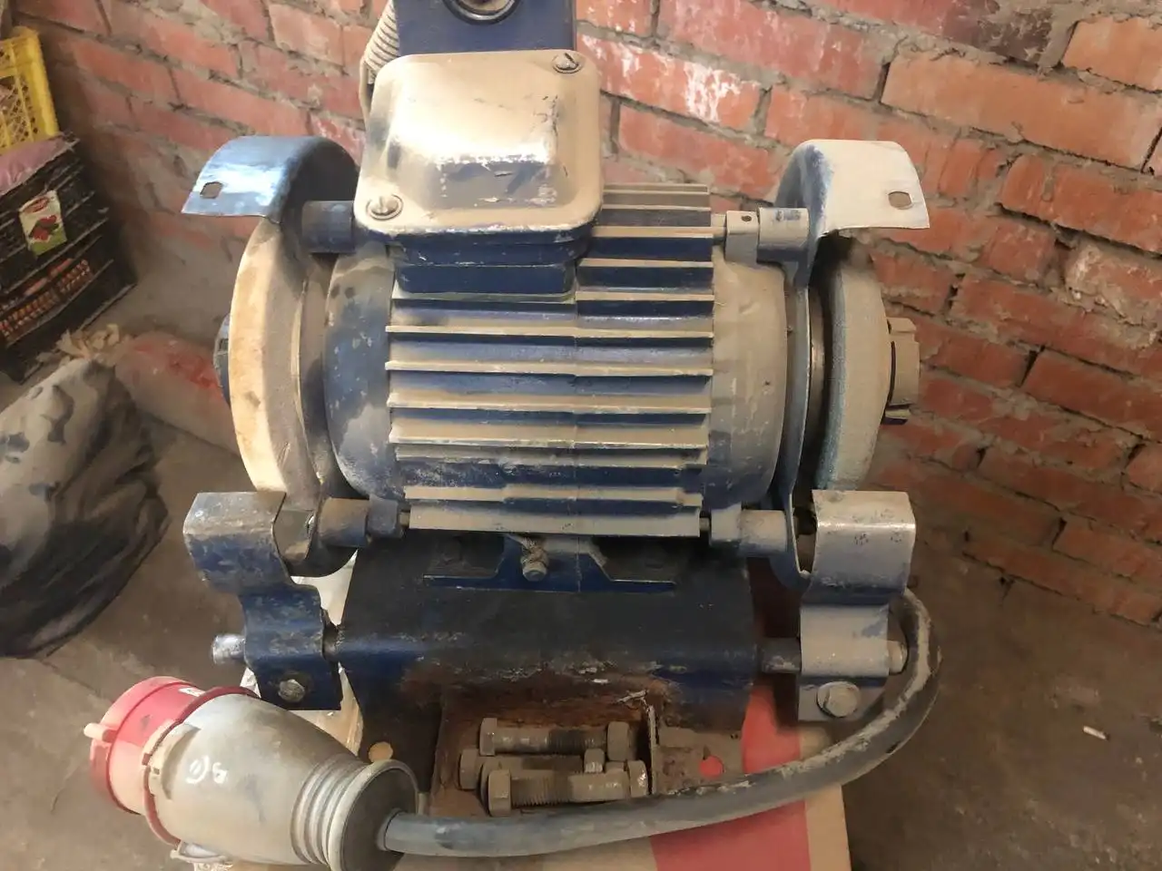 Продам наждак