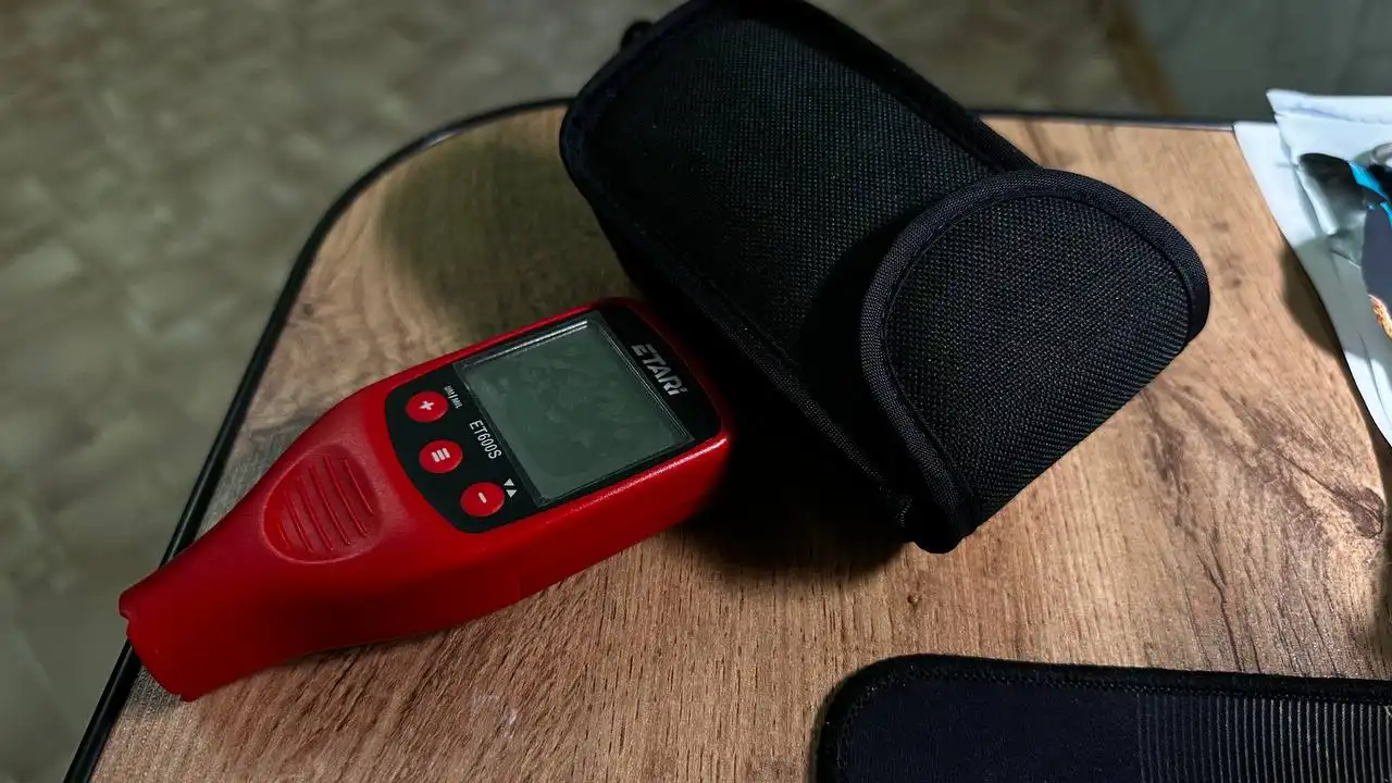 Продам толщиномер новый