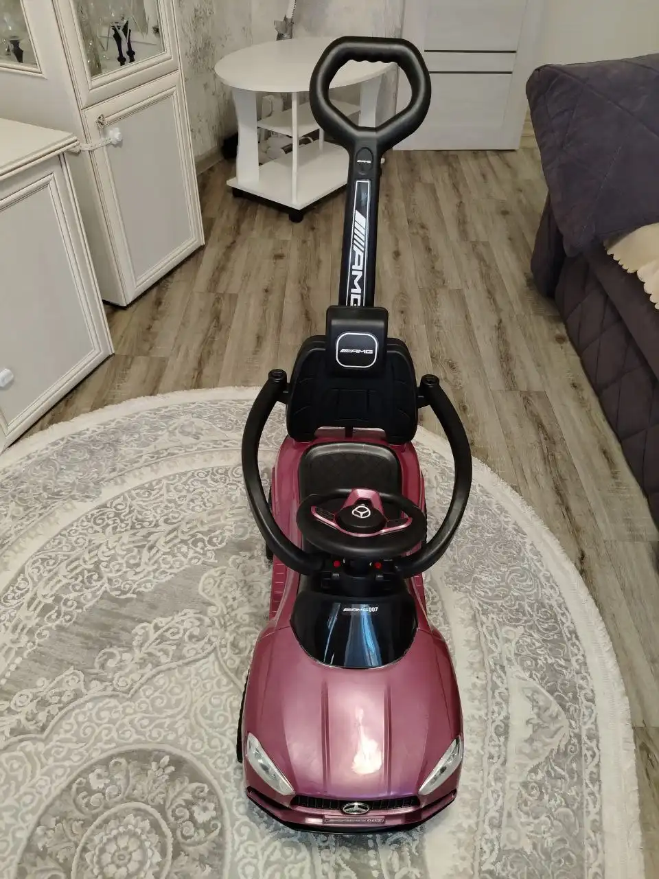 Машинка с музыкой