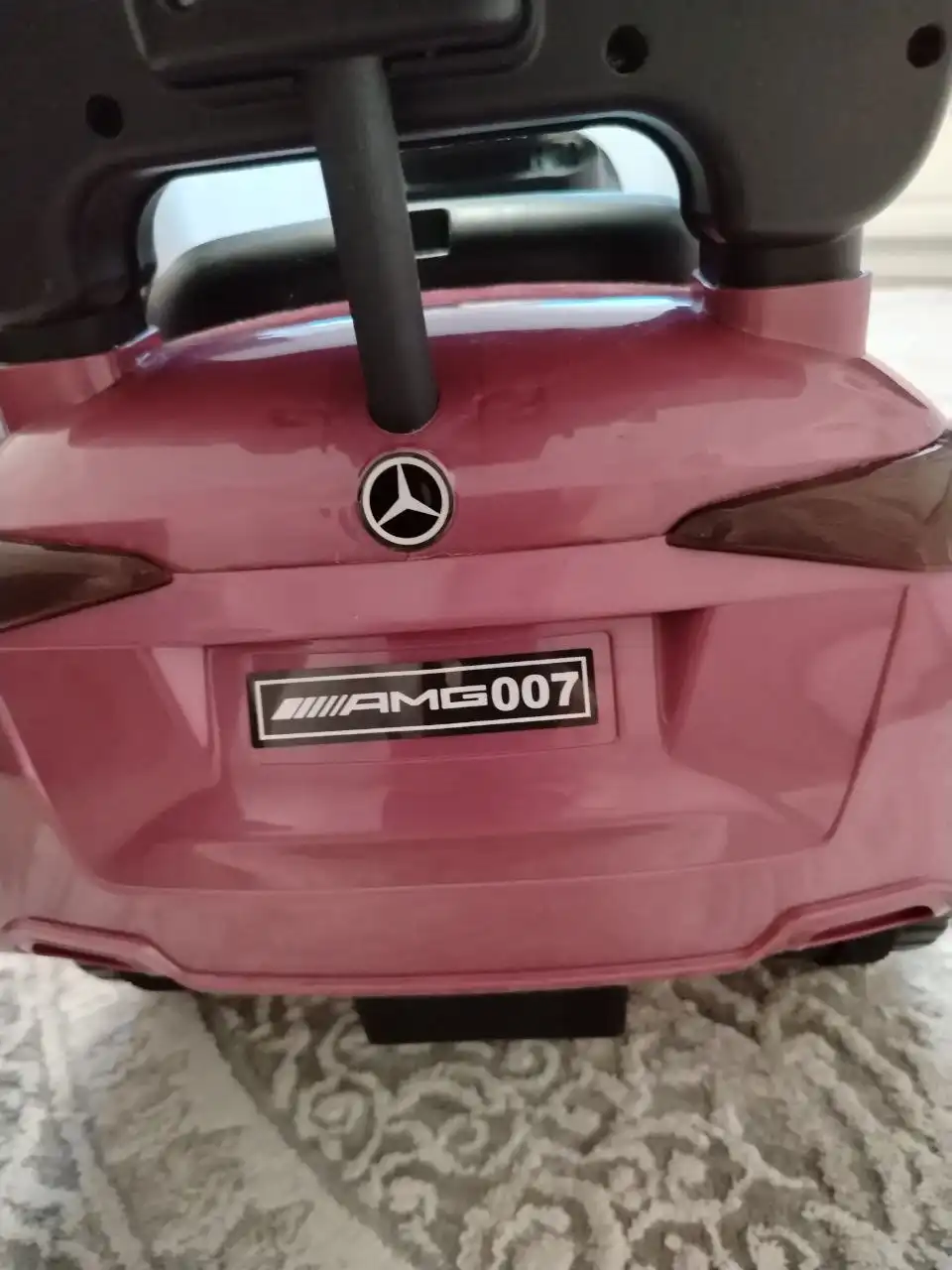 Машинка с музыкой