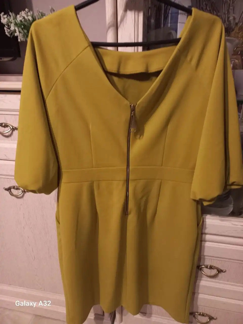 Женское платье размер 44 укороченное с рукавом 3/4