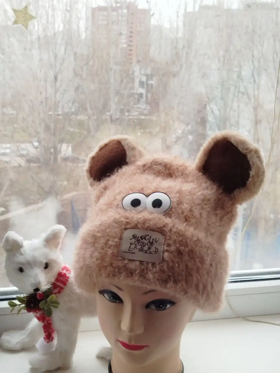 Новые зимние шапки со снудом и ушками