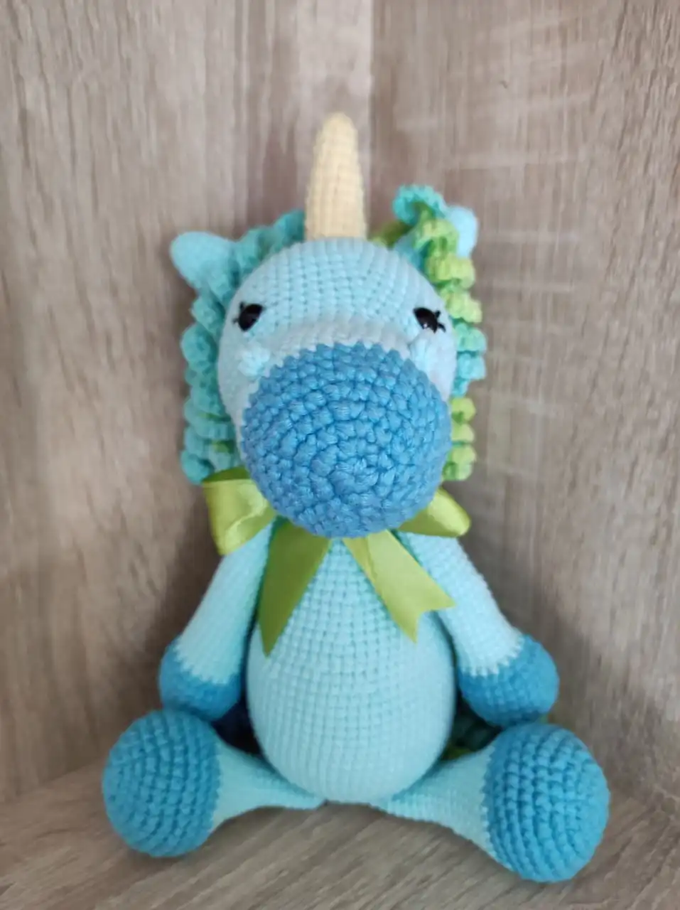 Единороги ручной работы высотой 27-29 см