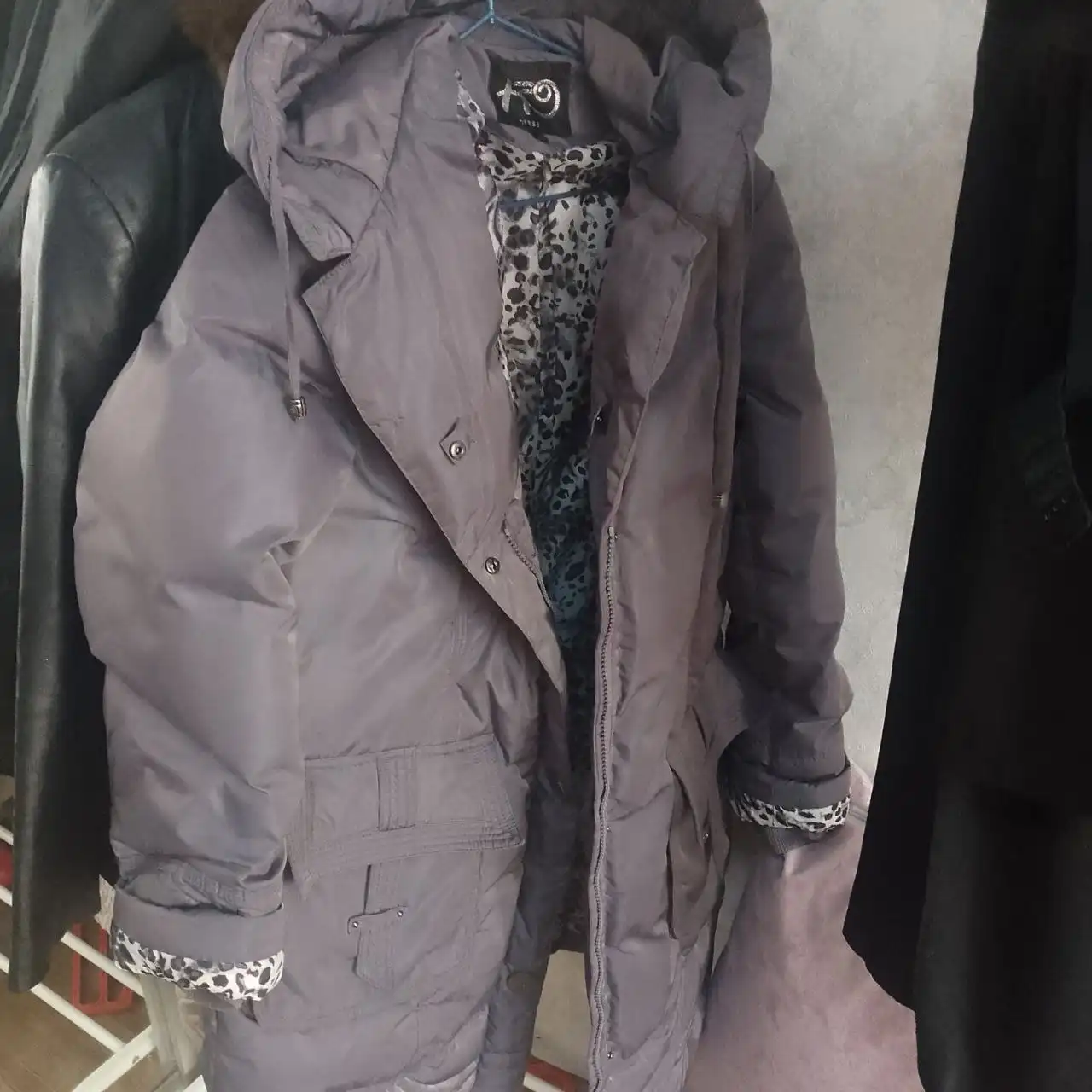 Пуховик новый