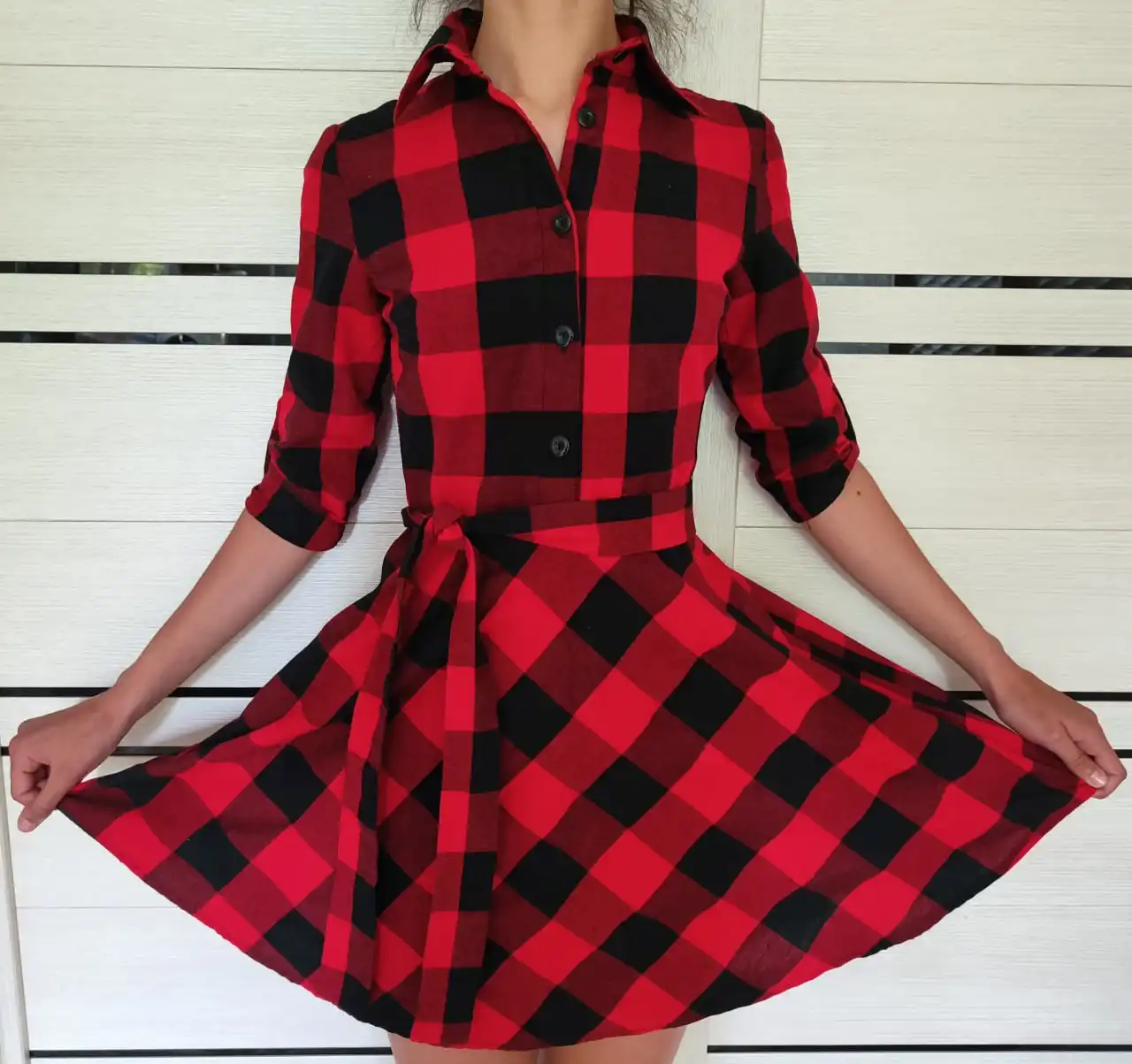 Женские платья б/у в отличном состоянии